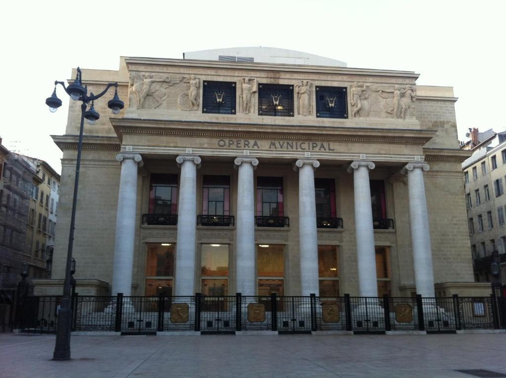 Hôtel du Sud Vieux Port Marselha Exterior foto